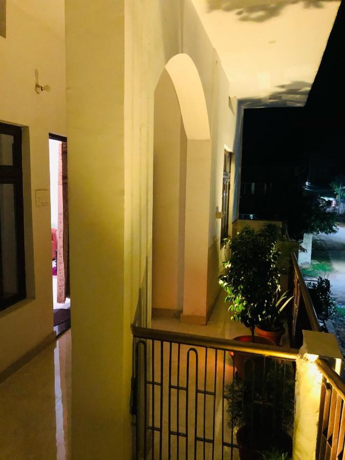 Tattva Luxurious Apartment バラナシ エクステリア 写真