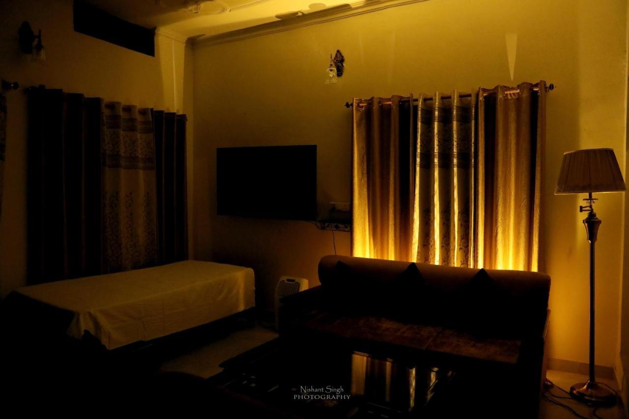 Tattva Luxurious Apartment バラナシ エクステリア 写真