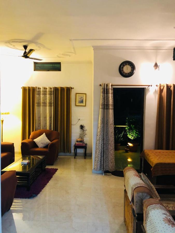 Tattva Luxurious Apartment バラナシ エクステリア 写真