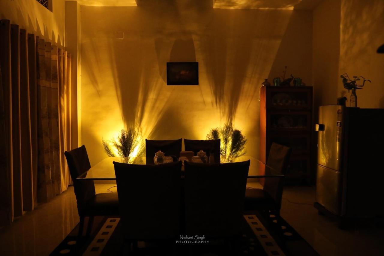 Tattva Luxurious Apartment バラナシ エクステリア 写真
